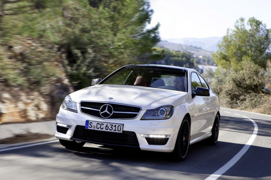  Mercedes-Benz C63 AMG Coupe 2012 года  (фото 90 из 113)